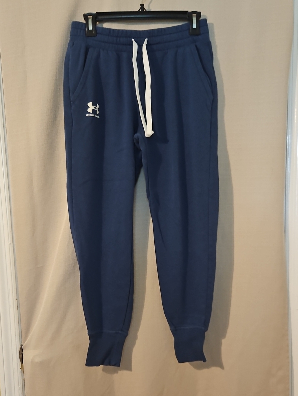 Under Armour Navy Blue Women's Fleece Joggers with White Drawstring